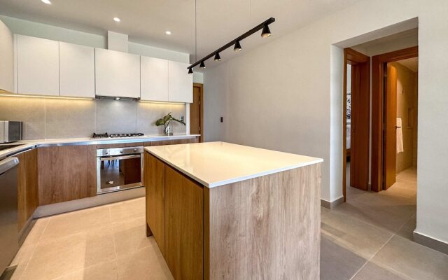 Fantastic Penthouse at Golf Course