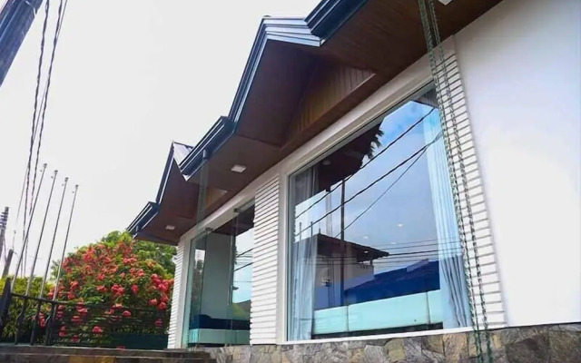 Hotel Sara
