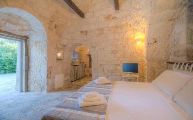 Trulli Capo di Lupo Cisternino by Typney