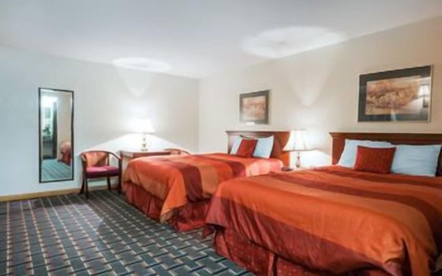 Rodeway Inn Lawrenceburg