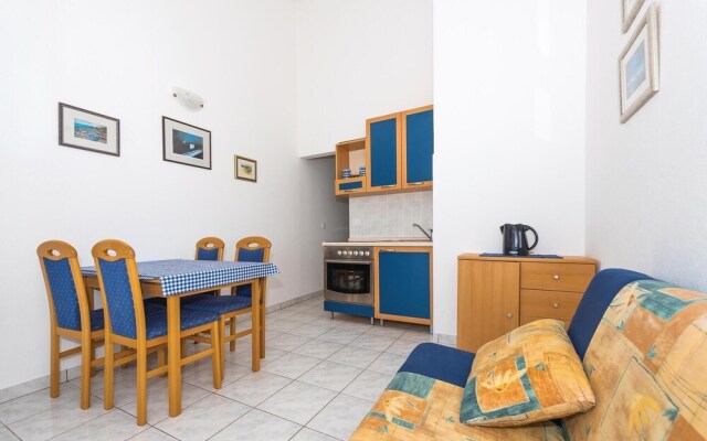 Beautiful Home in Razanj With Jacuzzi, Wifi and 4 Bedrooms