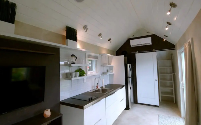 Orlando Lakefront Tiny House Community