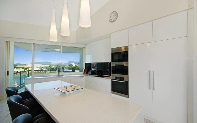 Mariners North Holiday Apartments