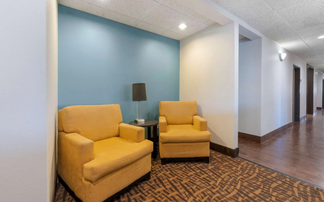 Sleep Inn & Suites Hays I-70