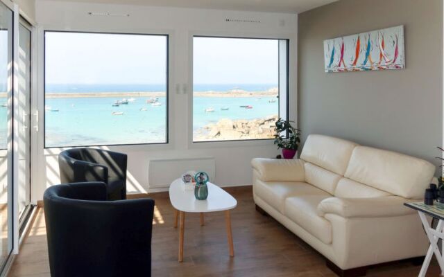 De la Digue (PLC255)