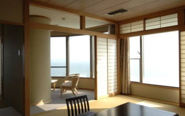 Hotel Tokaien