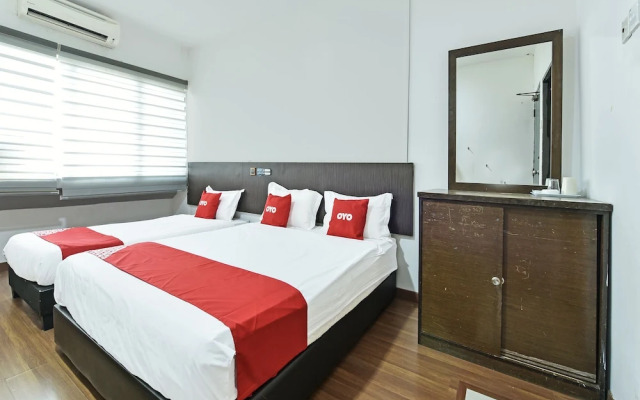 OYO 90727 Hotel Mini Indah