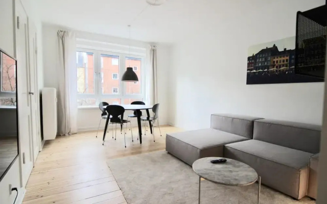 Great Refurbished 2-bed in Amager Island
