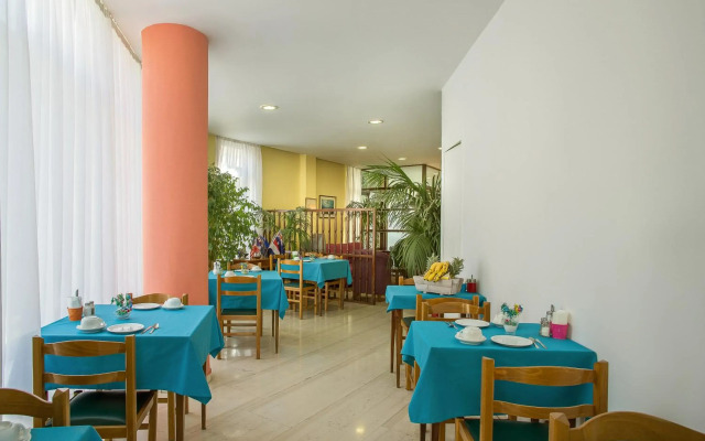Nefeli Hotel