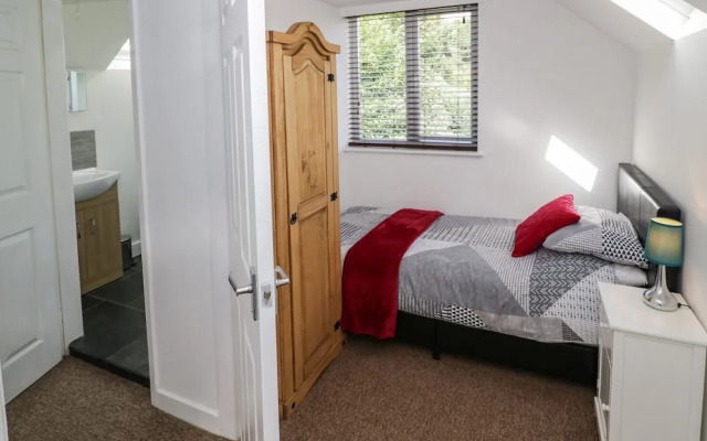 3 Oaks Lodge