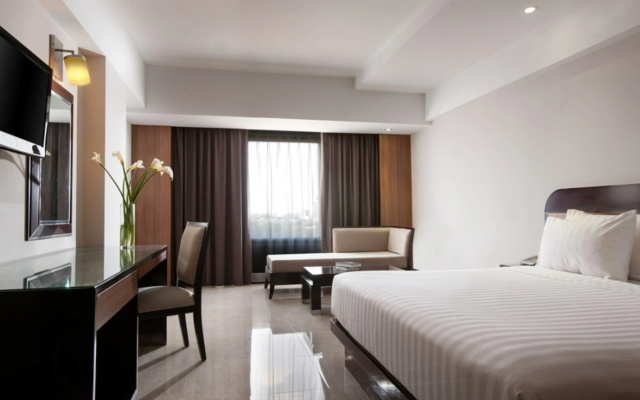 Hotel Santika Premiere Semarang – Guest Rooms – Semarang
