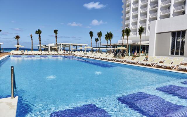 Riu Palace Paradise Island - Adults Only - All Inclusive