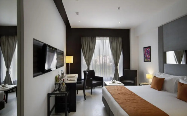 Hotel The Fern Residency