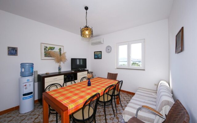 Apartment Markulin / Four Bedrooms A1