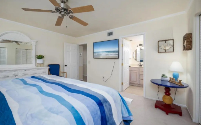 Intercoastal Dreams 101
