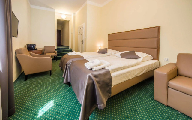 Aparthotel Old Town