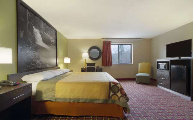 Super 8 by Wyndham Homewood Birmingham Area