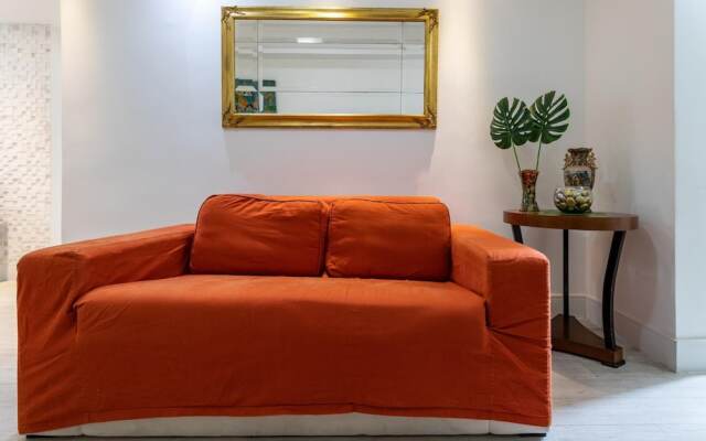 2 Minutes From Copacabana Beach A502