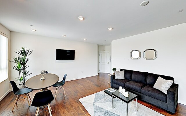 5537 Los Angeles - 2 Br Apts