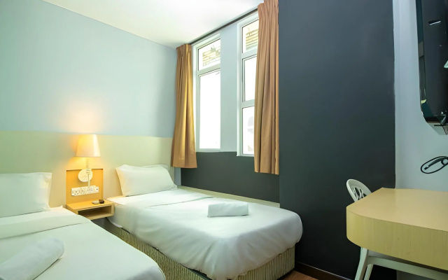 Station Eight Inn – Guest Rooms – Ipoh