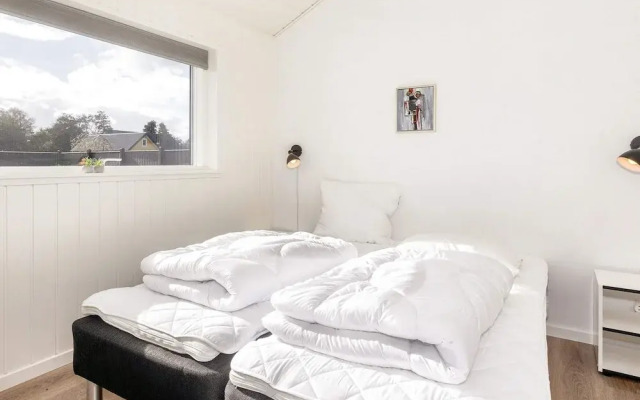5 Star Holiday Home in Albaek