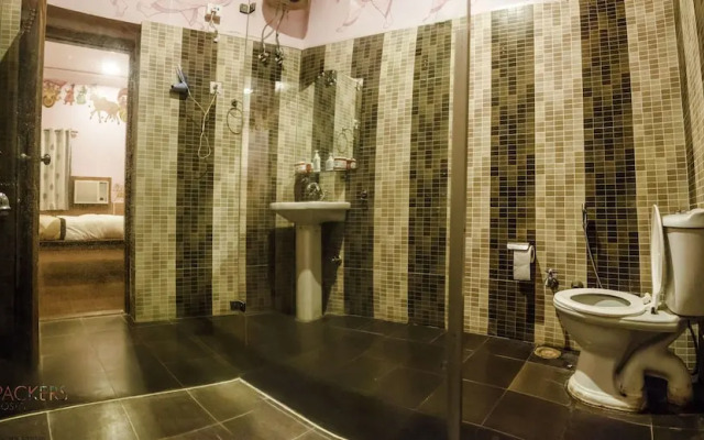 Madpackers Hostel Pushkar