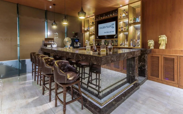 Golden Tulip Suites Gurgaon
