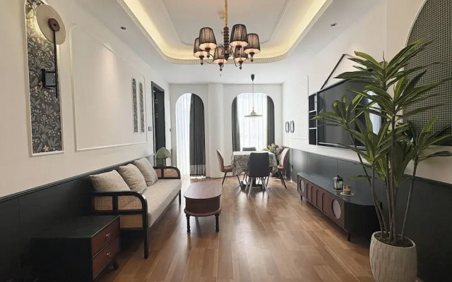 Vishan Garden Trendy Hostel