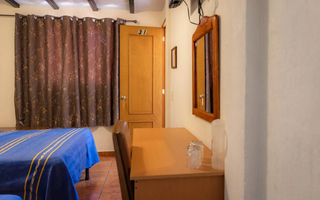 Hotel El Carmen - Morelia