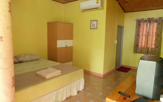 Ruenpinwilai Resort