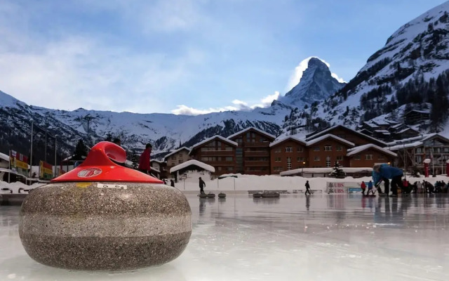Chalet in Heremence With Sauna,ski ,whirlpool
