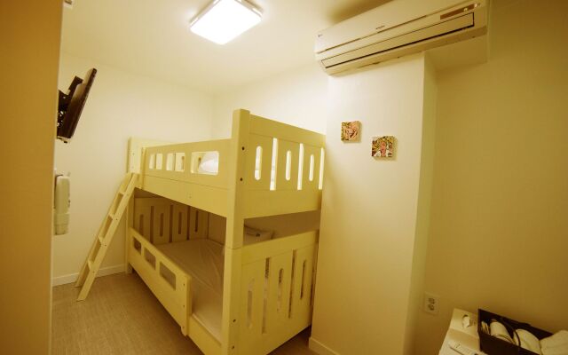 Myeongdong Sunshine Guesthouse