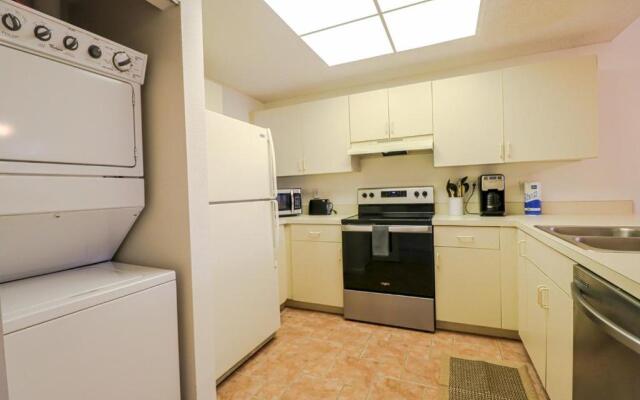 Ocean Village Club F32