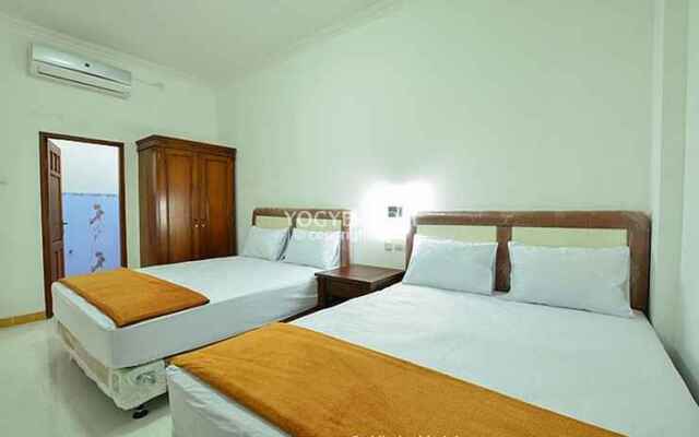 Hotel Bukit Uhud Yogyakarta
