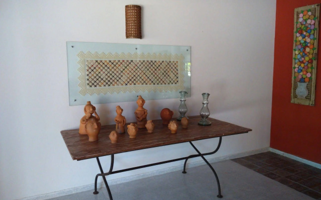 Anga Beach Hotel