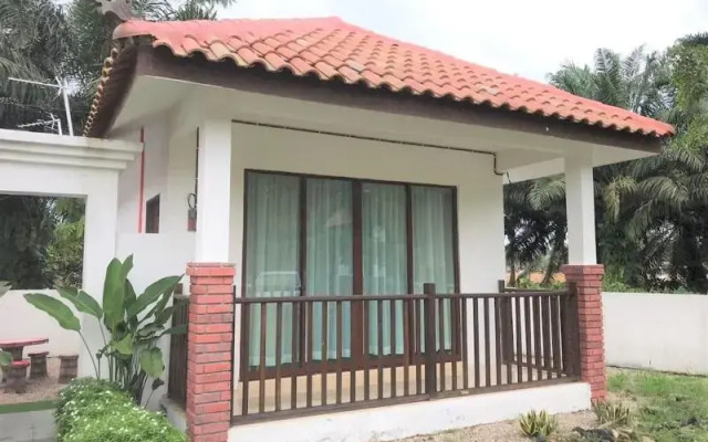 Jentayu Homestay Pontian by Oyo Rooms