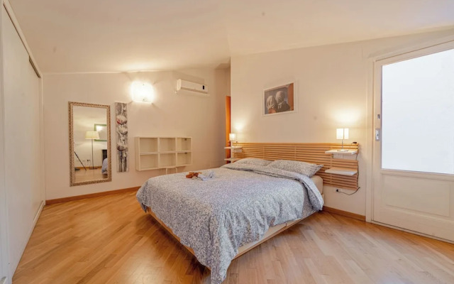 Mamo Florence - Mosse Bridge Apartment