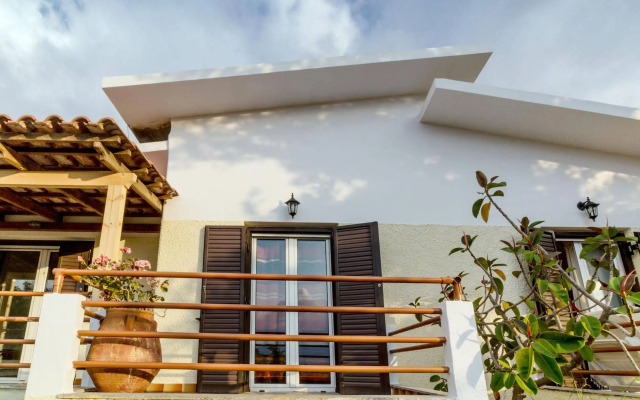 Romanza Villas