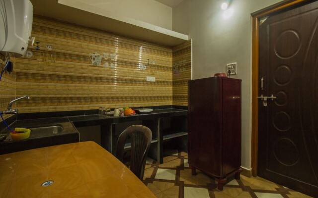 OYO 16501 Home Cheerful 2BHK Morjim Beach