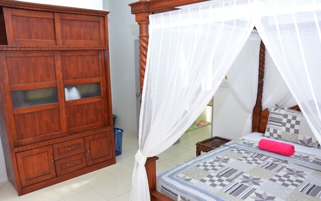 Nur Banglo Homestay Port Dickson