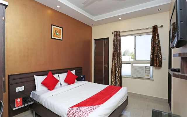 Hotel Regency Square