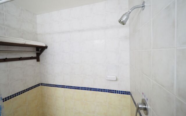 Cabbages & Condoms Inn Krabi