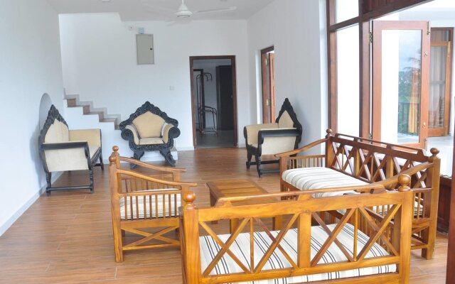 Ameesha Lodge Apartment