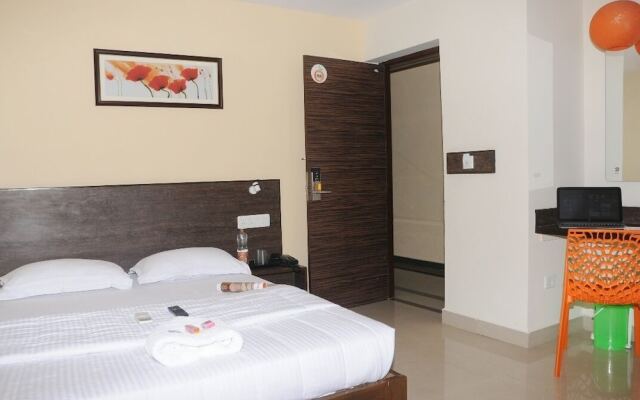 Hotel Orangeinn OMR Perungudi