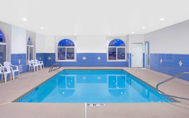Super 8 by Wyndham Vernal UT