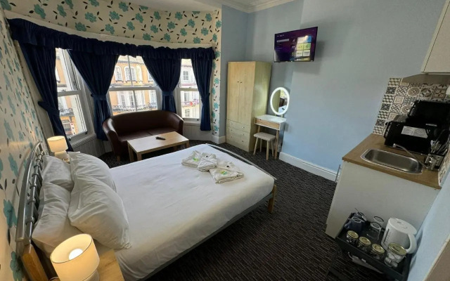 Amber Lodge Guest House