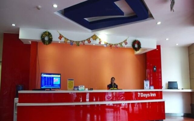 7 Days Inn Zhengzhou Hongzhuan Road Fortune Plaza Branch