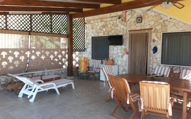 I Monaci Front Beach Specchiarica