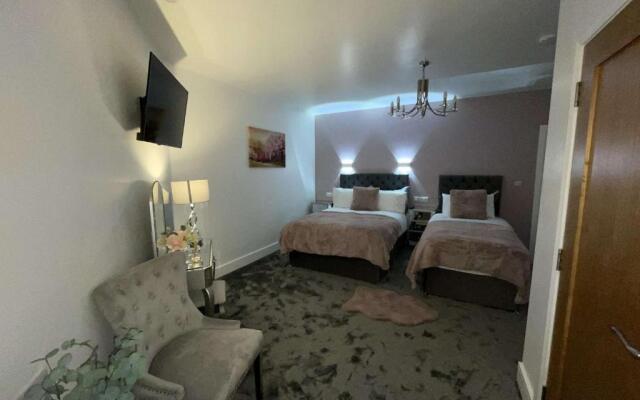 Atlantic Lodge, Main Street Ardara