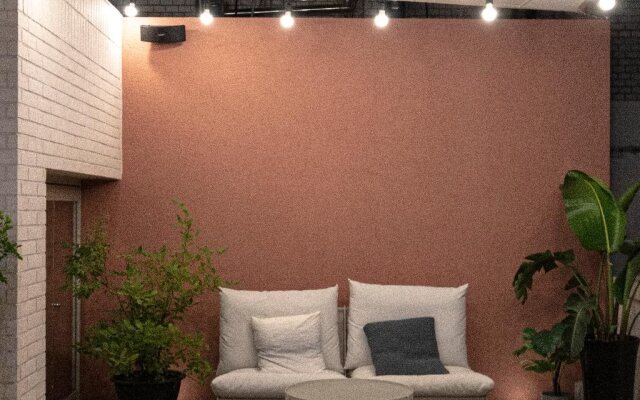 Tong Tong Petit Hotel
